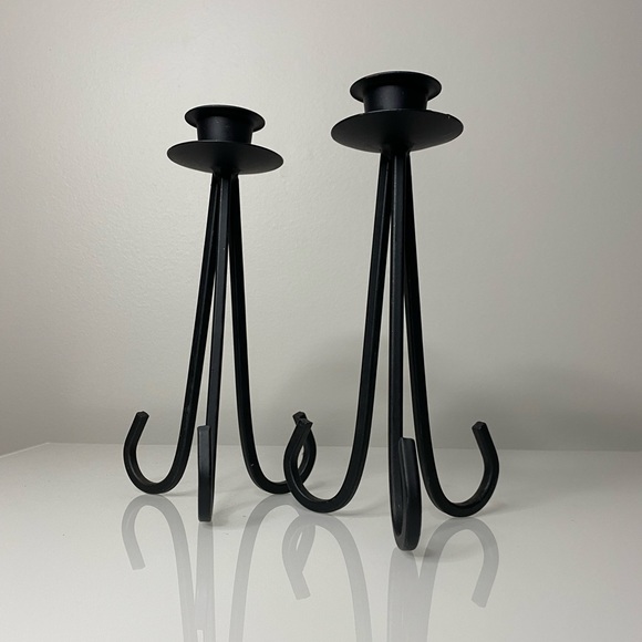 Set of 2 -Black Metal Candle Holders - Picture 1 of 5